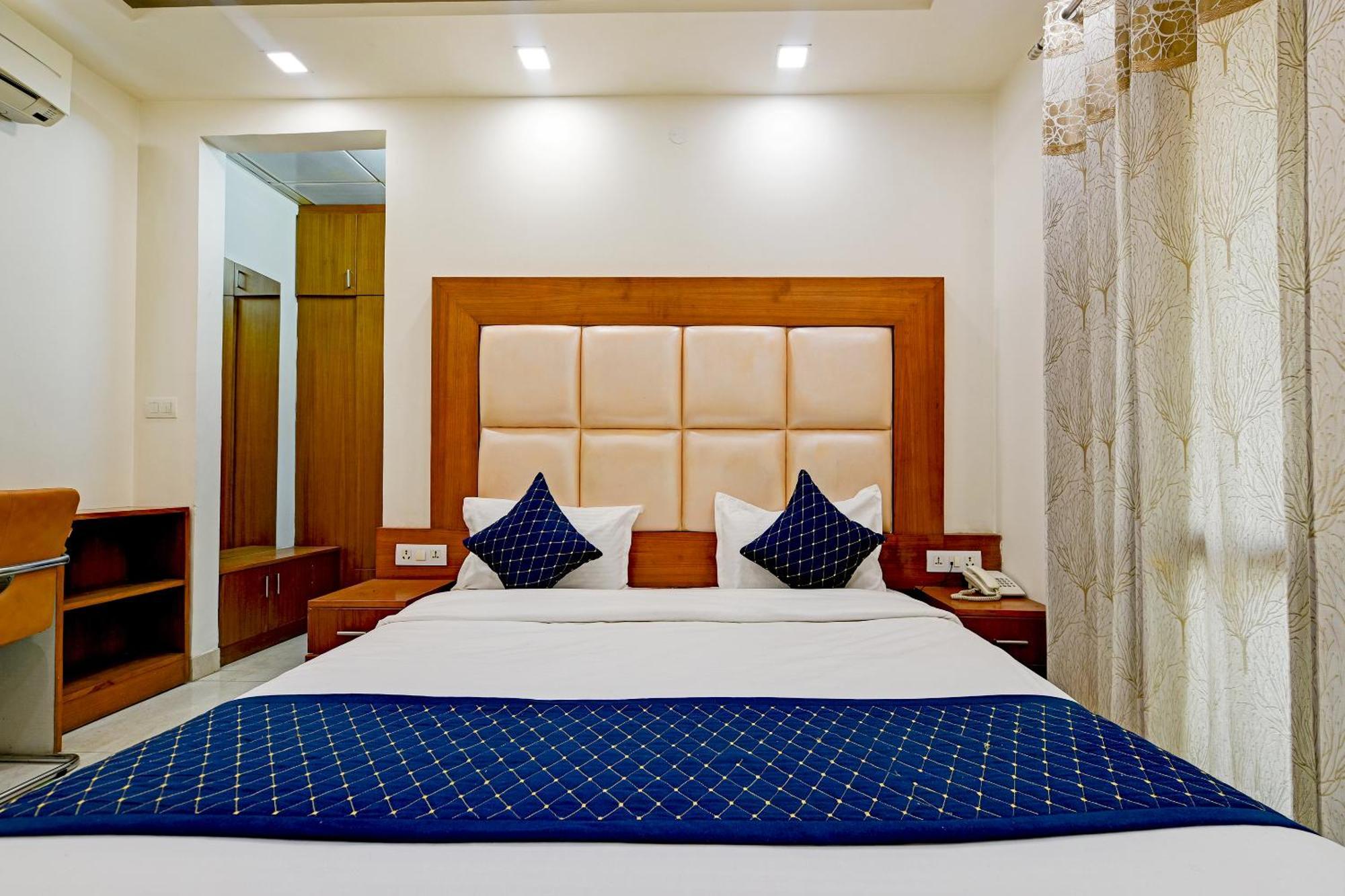 Hotel Leaf 9 Boutique, Near Golf Course Road And Galleria Market Gurgaon Buitenkant foto