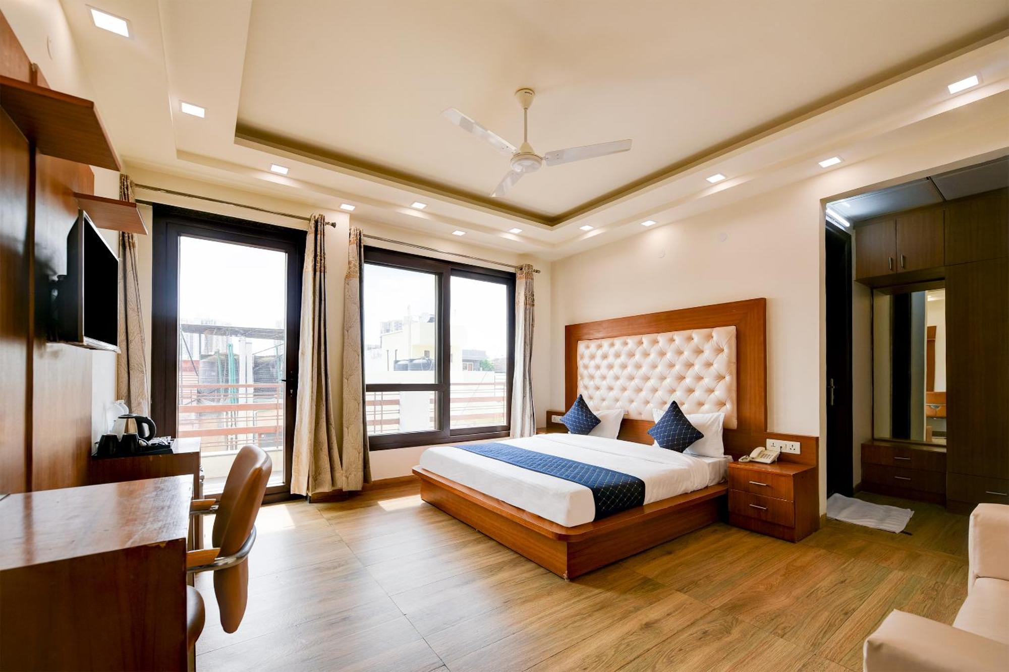 Hotel Leaf 9 Boutique, Near Golf Course Road And Galleria Market Gurgaon Buitenkant foto